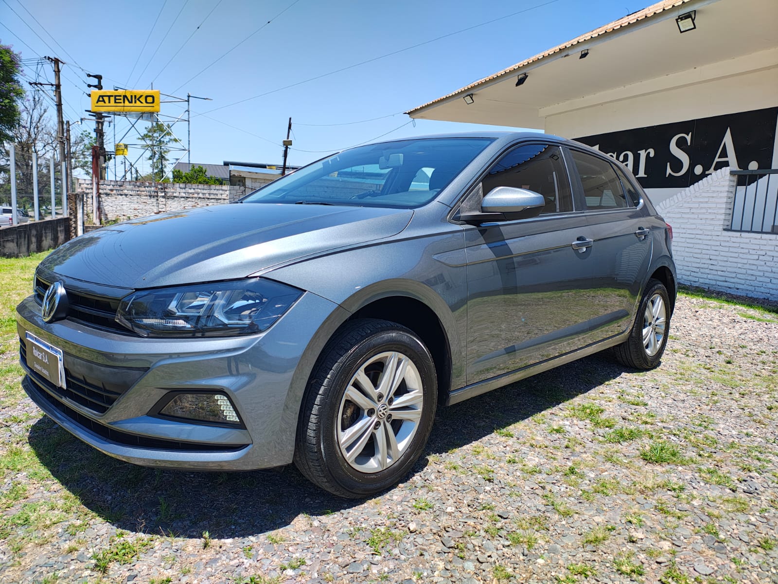 VW POLO TRENDLINE 1.6  - Año 2020 - 34.000 km